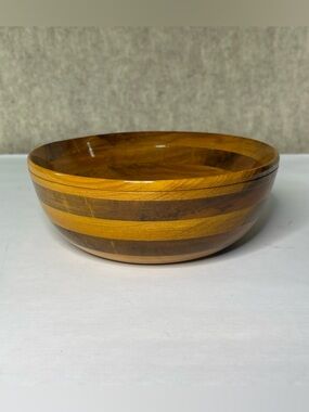Hand Turned Hand Polished Sealed Glossy Oak Bowl Signed E H (Lang?)